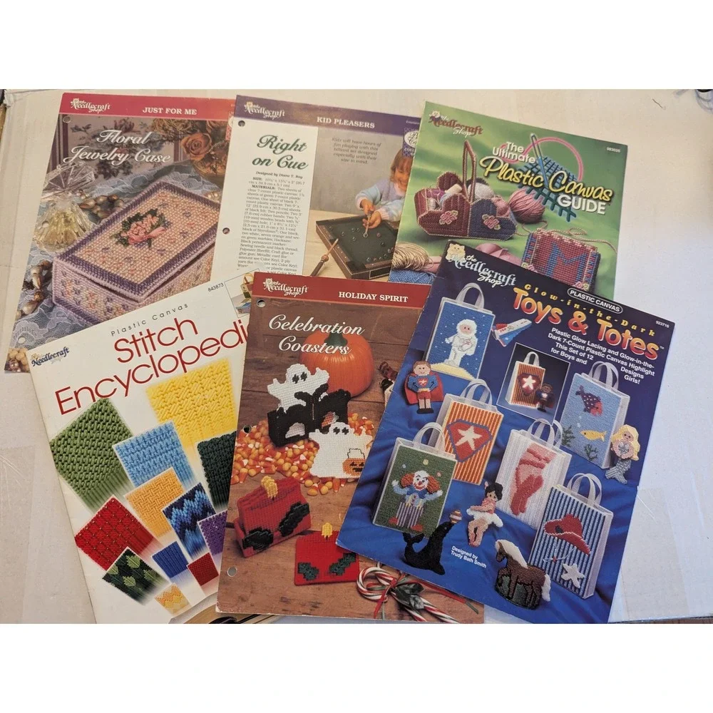 6 Vtg Needlecraft Shop Plastic‎ Canvas Patterns Books Stitch Totes Box Halloween
